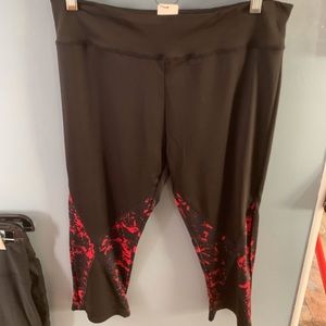 Capris legging with zipper